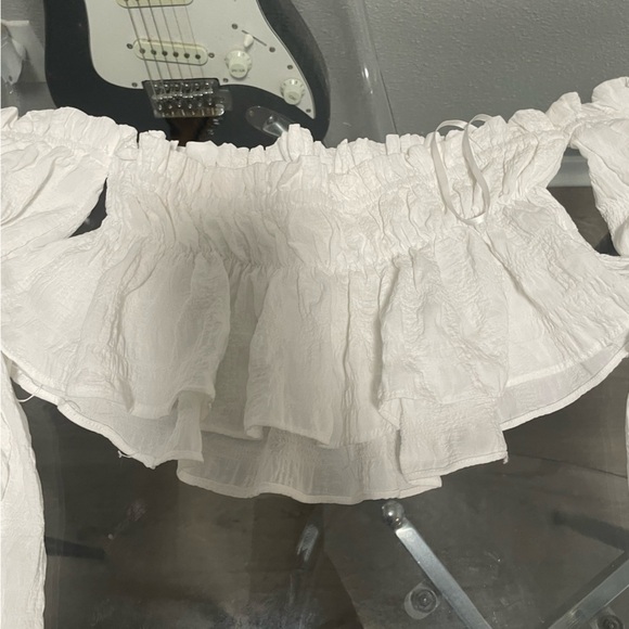 SHEIN Cream Off-Shoulder Ruffle Top - Picture 3 of 3